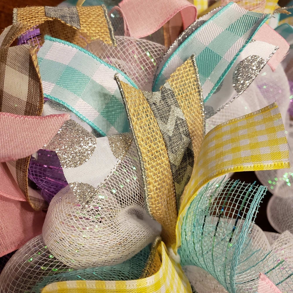 Hello Spring Wreath - Picture 4 of 6